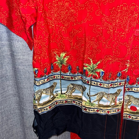 Tiger Print Pajama Set (Size Medium) - Picture 4 of 4